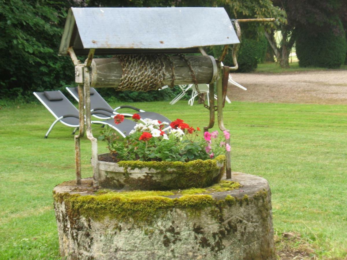 Domaine De Prefond Bed & Breakfast Bengy-sur-Craon Dış mekan fotoğraf